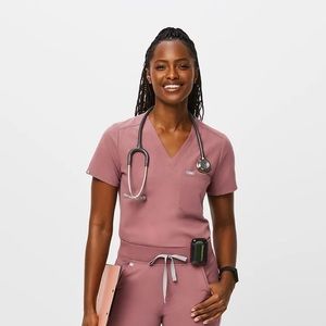 Figs mauve top size L